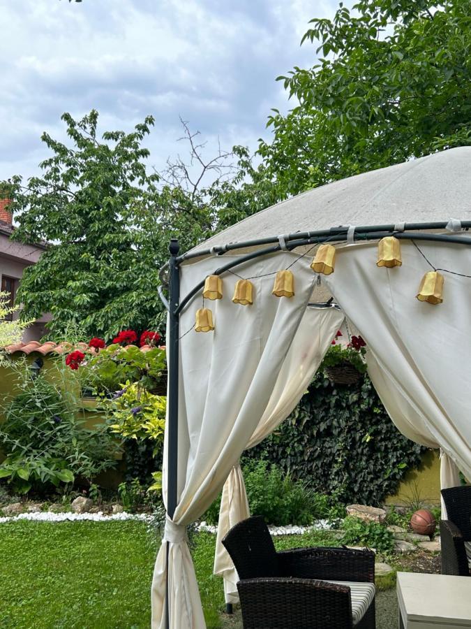 Lux Garden Home D Kumanovo Eksteriør bilde